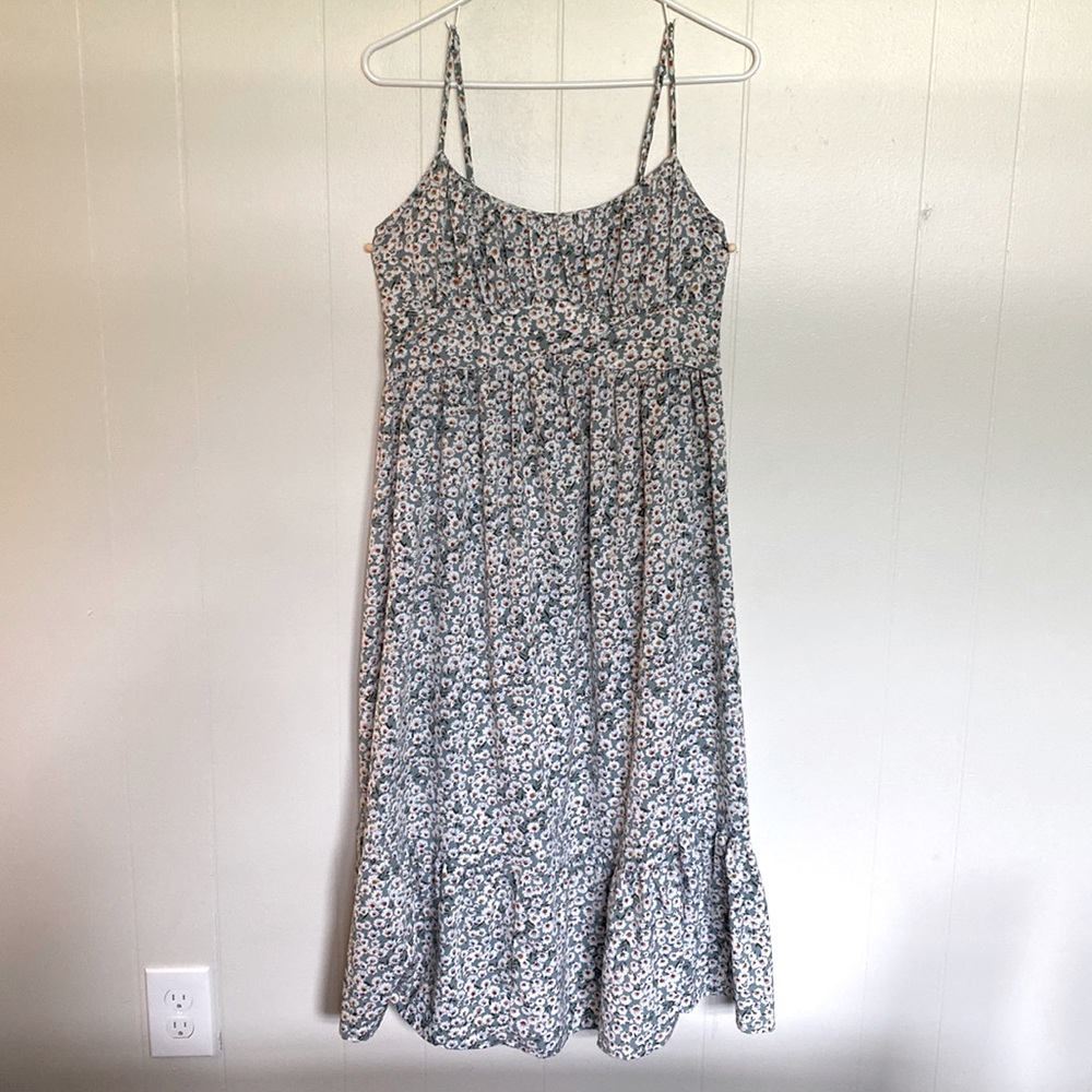 SHEIN Maternity Tie Back Ruffle Hem Daisy Floral Cami Dress